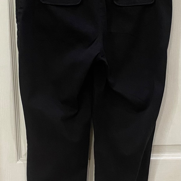 Will Smith black cuffed capri pant. Size 10 - Picture 4 of 6